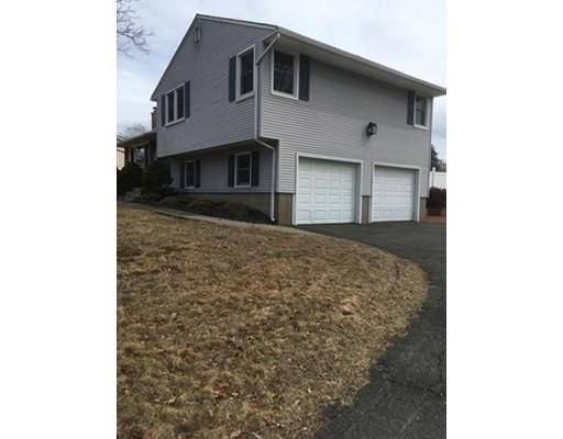 Ludlow, MA 01056,8 New Crest St