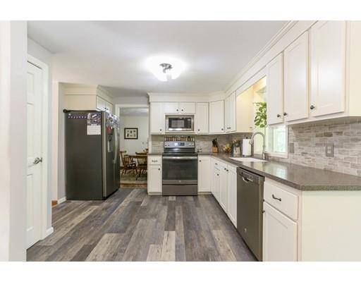 Lakeville, MA 02347,188 County St