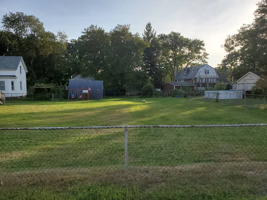 Lowell, MA 01852,25 Clifton Street