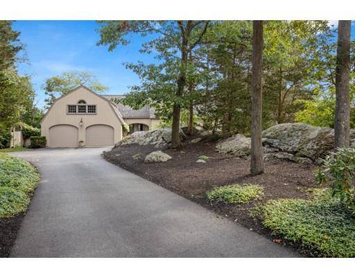 Hingham, MA 02043,11 Ringbolt Road