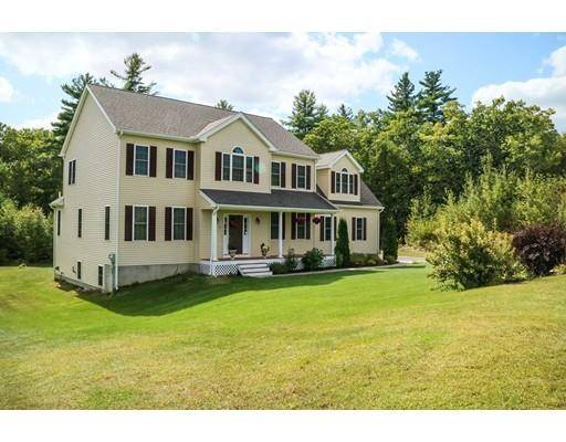 Dudley, MA 01571,7 Castle Cir