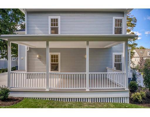 Needham, MA 02494,4 Avery St