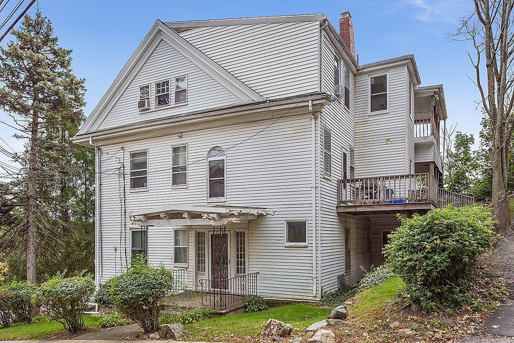 Malden, MA 02148,100-A Fellsway East