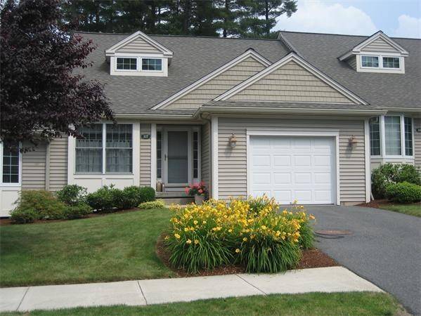 East Longmeadow, MA 01028,337 Pinehurst Dr #337