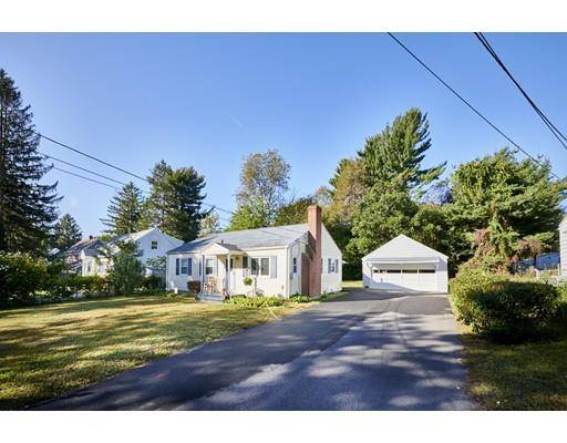 East Longmeadow, MA 01028,12 Vadnais St