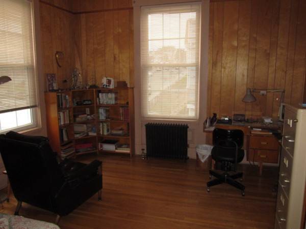 Fall River, MA 02720,760 North Main Street