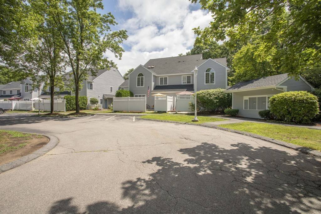 Taunton, MA 02780,125 Highland Street #302