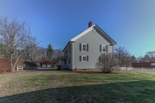 Hardwick, MA 01082,81-83 Maple St