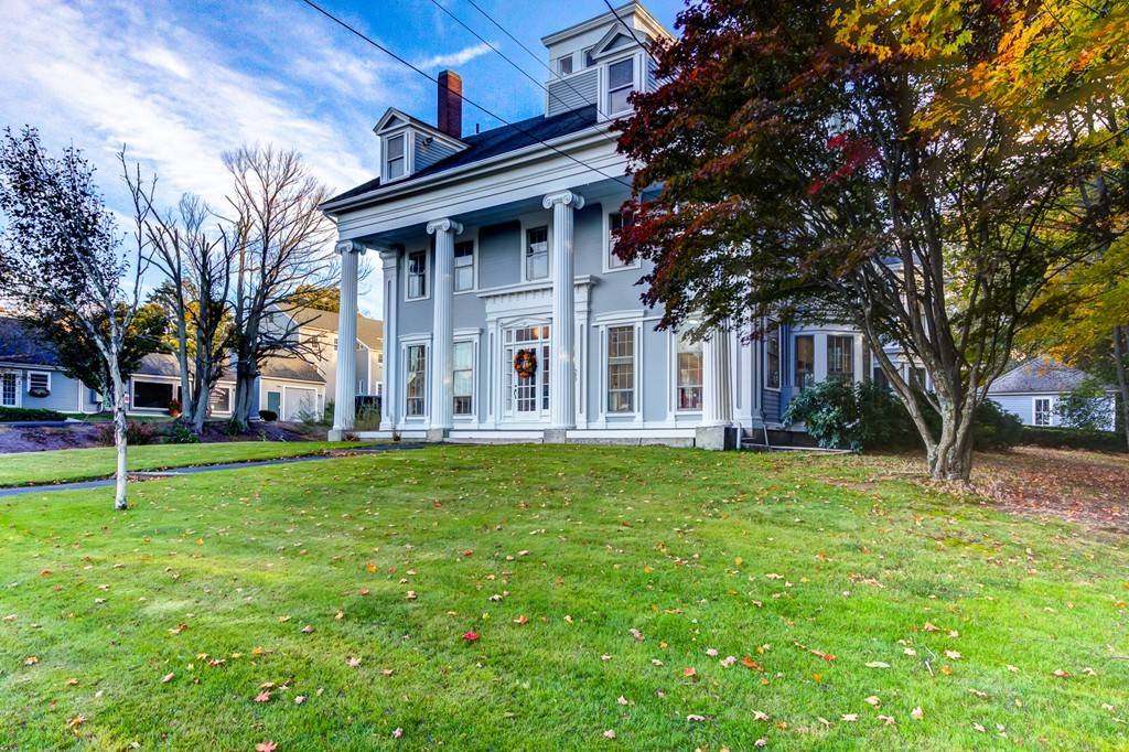Hopkinton, MA 01748,25 Main St