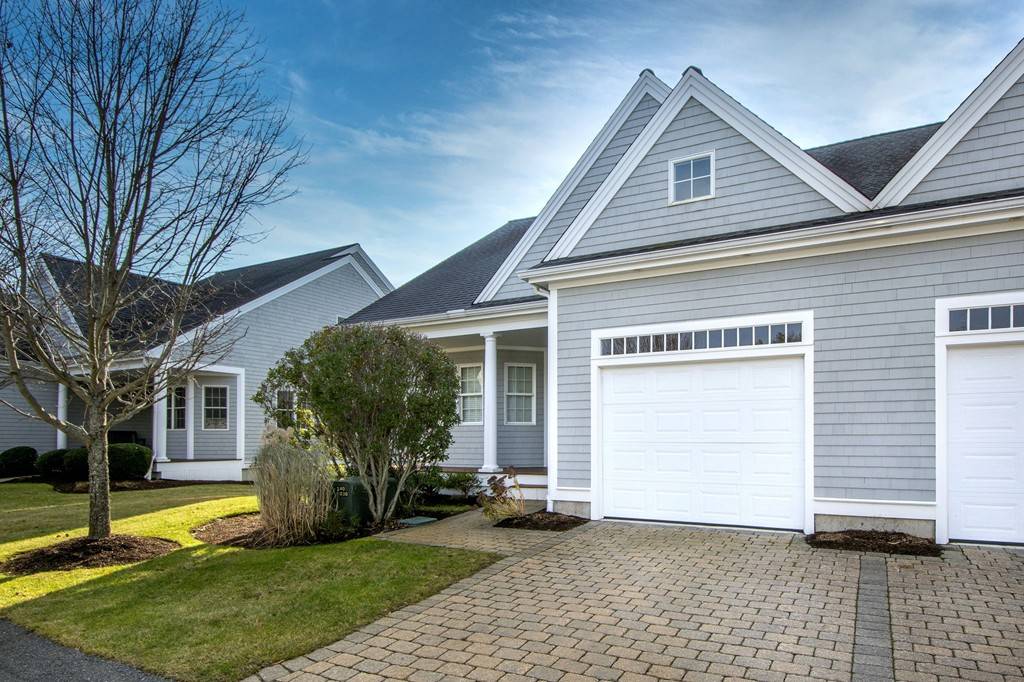 Duxbury, MA 02332,100 Lincoln St #16