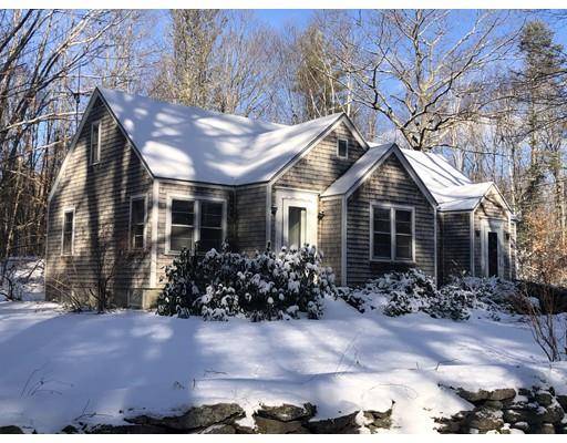 Petersham, MA 01366,35 East St