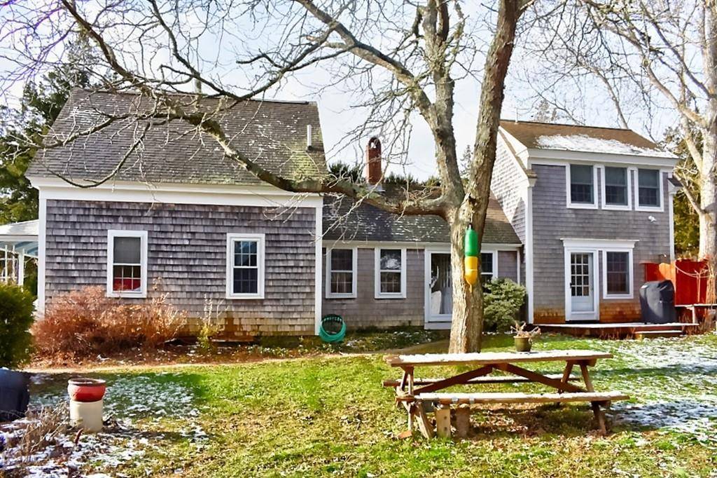 Wellfleet, MA 02667,50 Railroad Ave