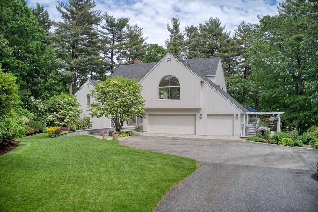 Boxford, MA 01921,14 Parish Ln