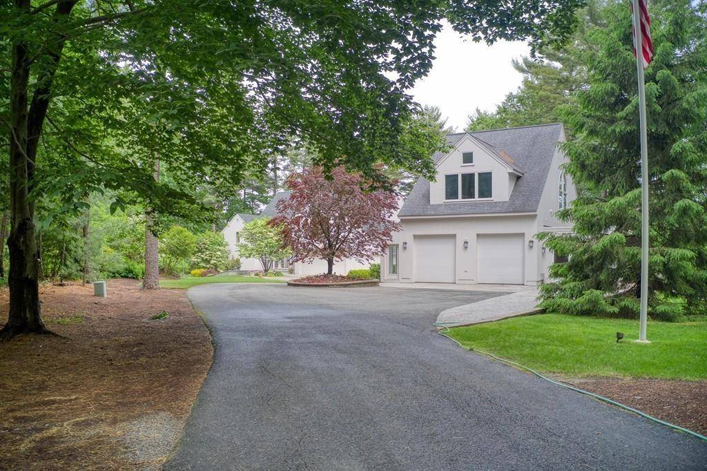 Boxford, MA 01921,14 Parish Ln