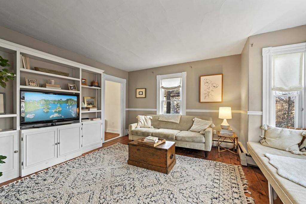 Essex, MA 01929,21 Addison St