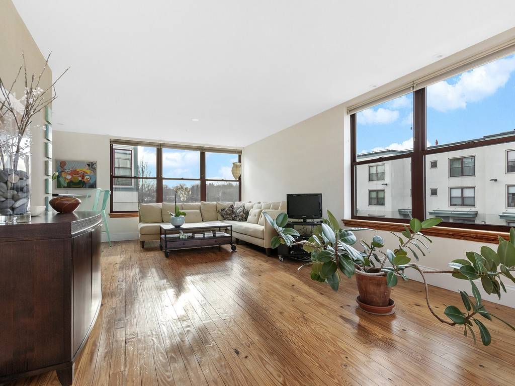 Boston, MA 02130,62-76 Cornwall St #74(E)