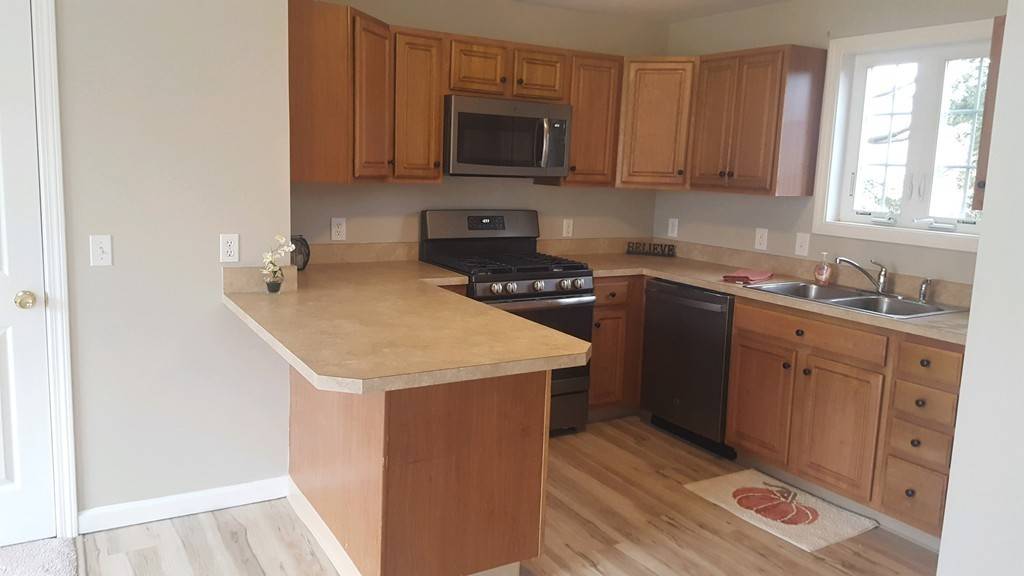 Fall River, MA 02721,311 5th St #1A