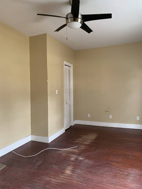 Fall River, MA 02724,11 Palmer St