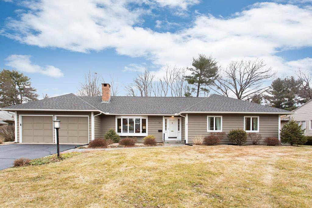 Longmeadow, MA 01106,42 Laurel Lane