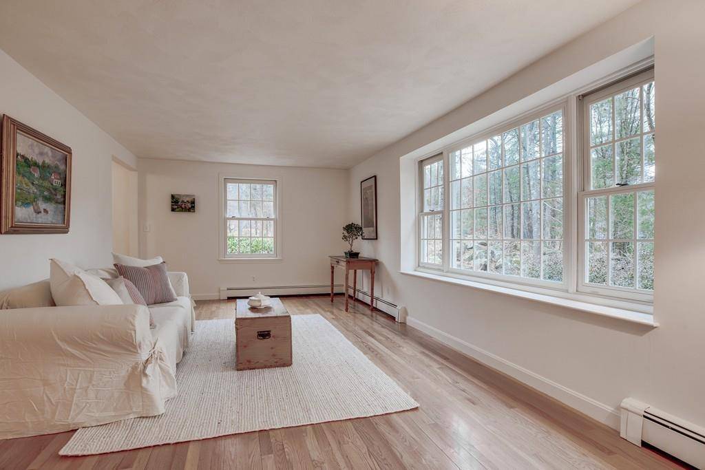 Harvard, MA 01451,43 Park Lane