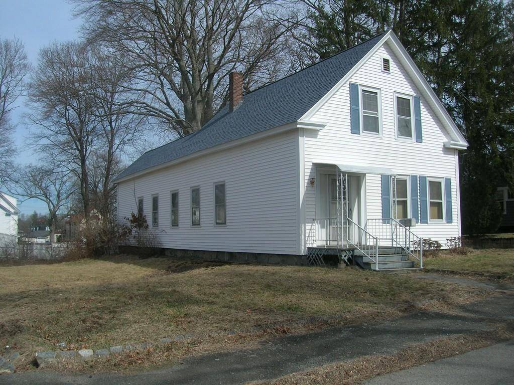 Taunton, MA 02780,27 Pine St