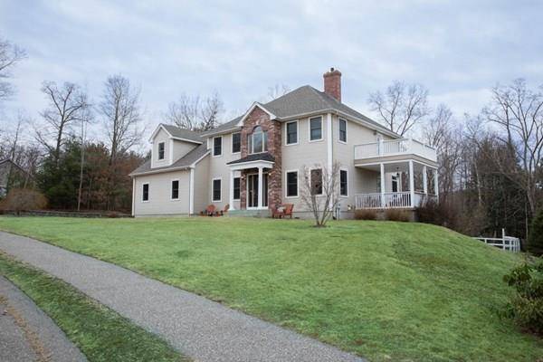 Ludlow, MA 01056,60 Clearwater Cir