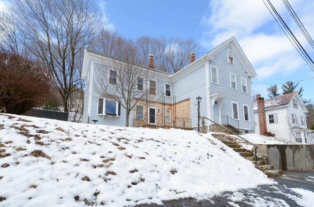 Warren, MA 01083,48 Hillside Ave