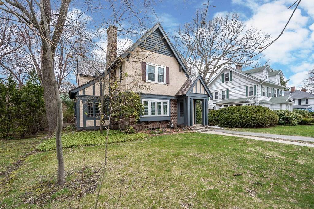 Worcester, MA 01602,108 Beeching Street