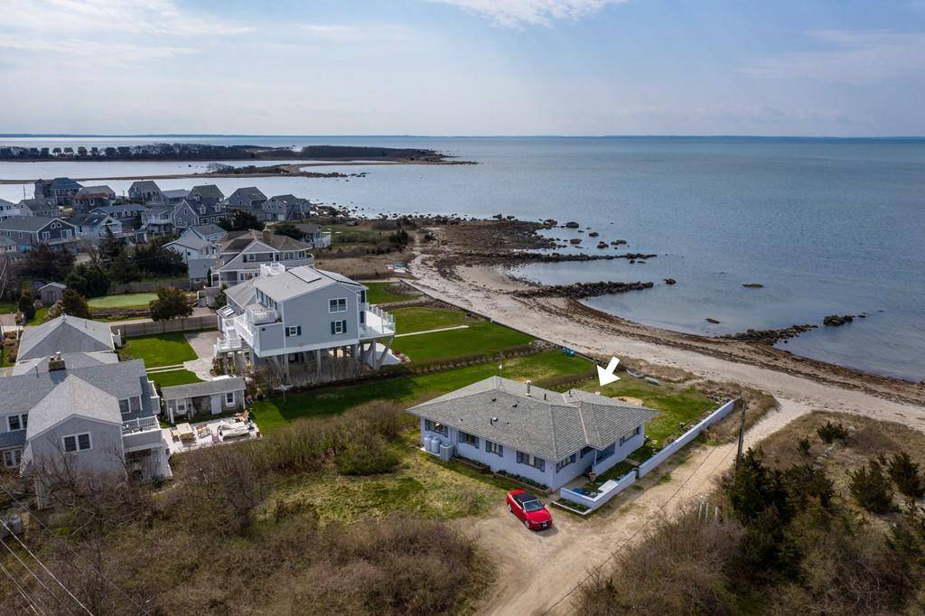 Mattapoisett, MA 02739,2 Beach St