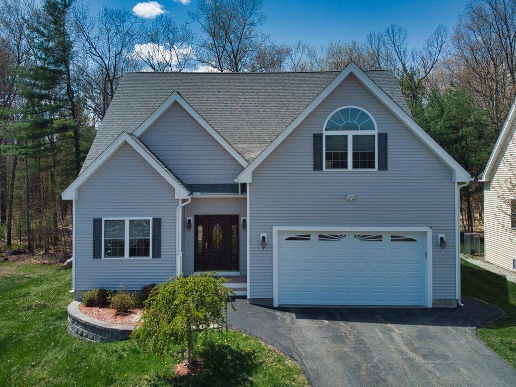 Tyngsborough, MA 01879,7 Tolkien Ln