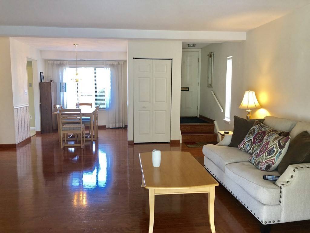 Springfield, MA 01129,45 Nassau Drive #45