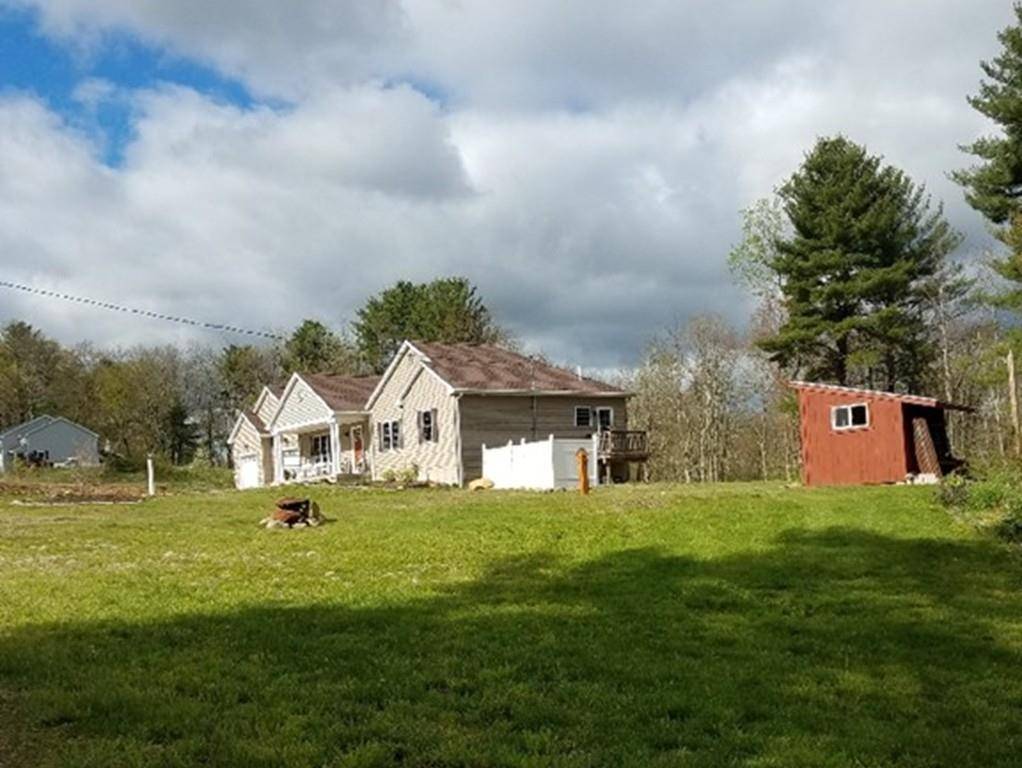 North Brookfield, MA 01535,7 Murphy Rd