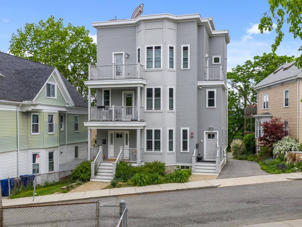 Boston, MA 02130,73-75 Wachusett St #3