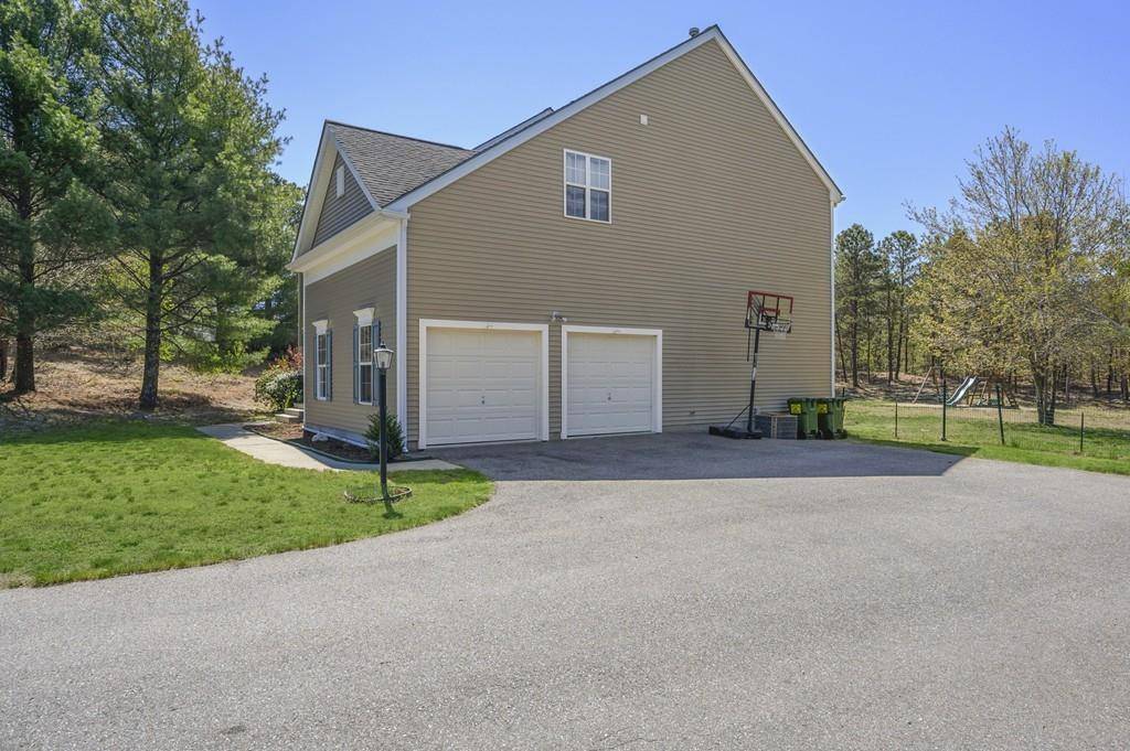 Plymouth, MA 02360,596 Raymond Rd