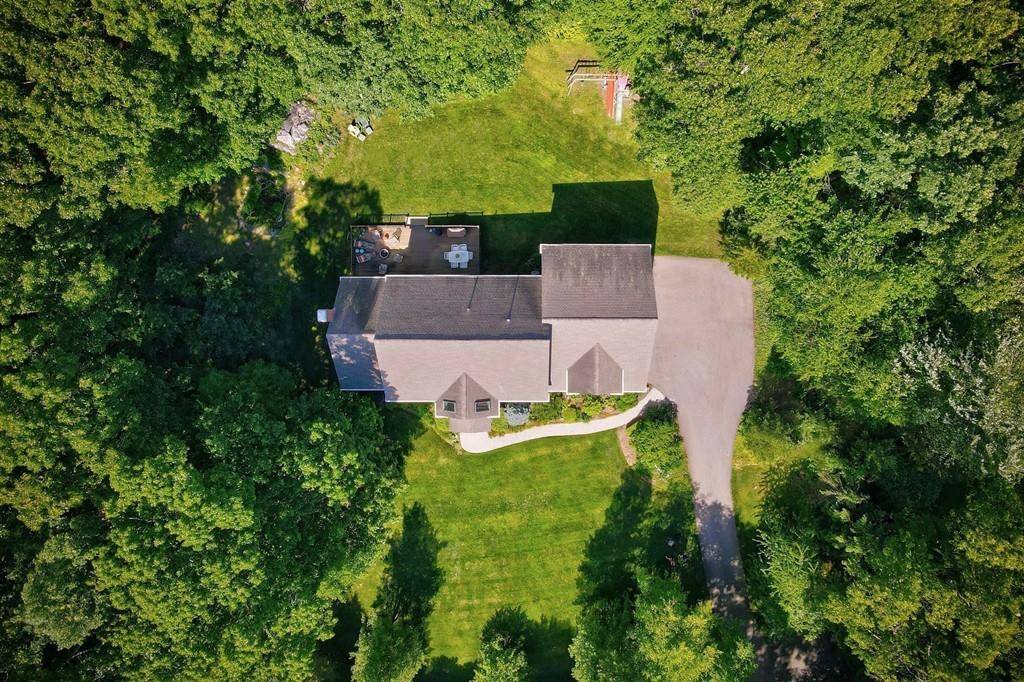 Holliston, MA 01746,35 Johnson Dr