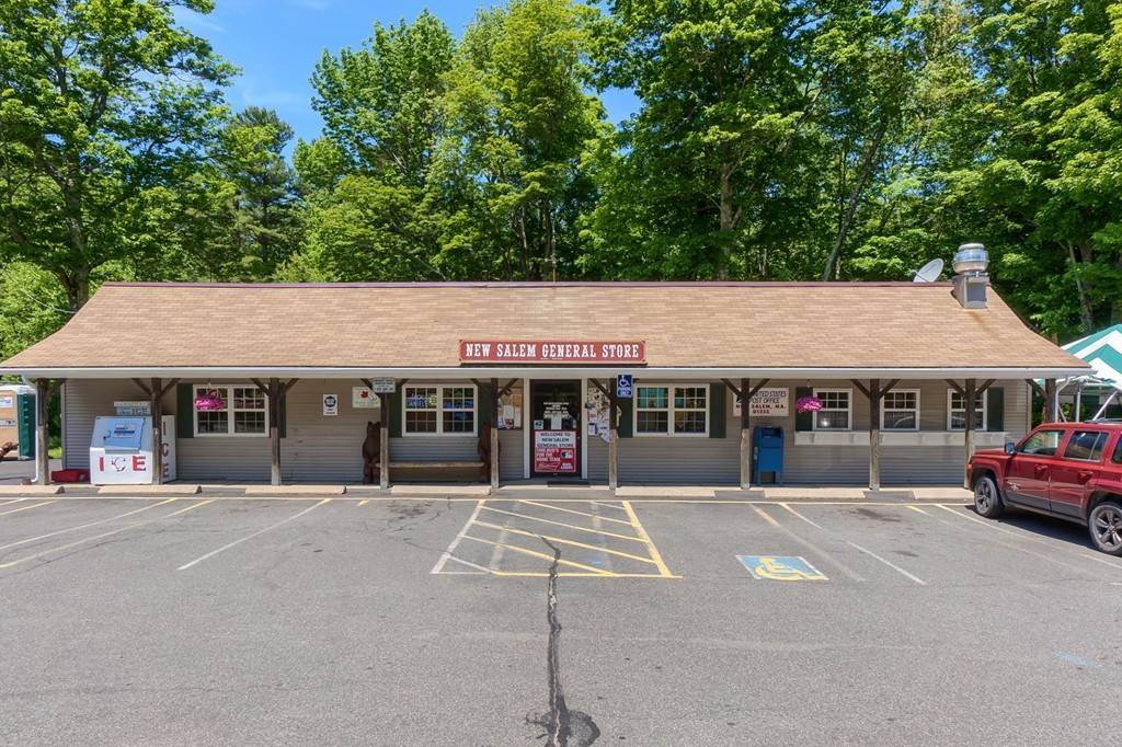 New Salem, MA 01355,410 Daniel Shays Hwy