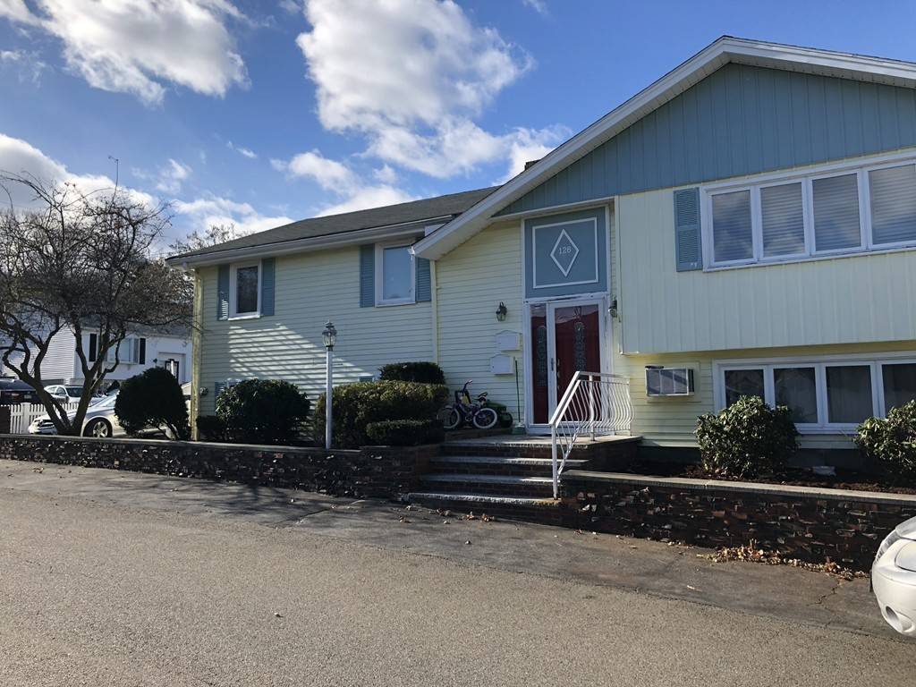 Revere, MA 02151,126 Oakwood Ave