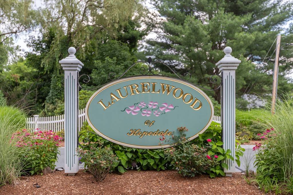 Hopedale, MA 01747,48 Laurelwood Drive #48