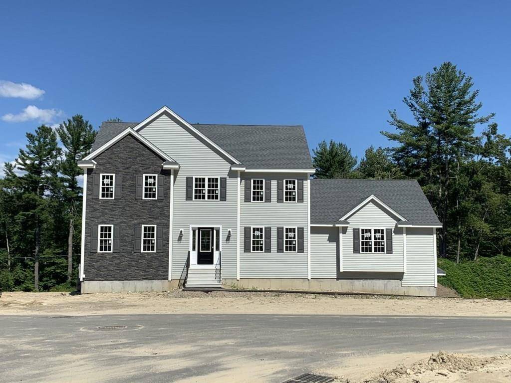 Billerica, MA 01821,32 Fieldstone Lane