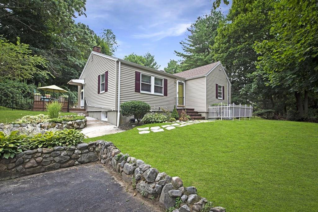 Danvers, MA 01923,274 Maple St