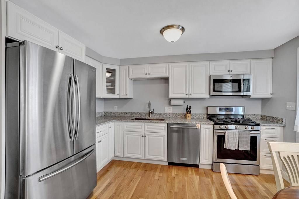 Boston, MA 02124,59 Fuller St #59