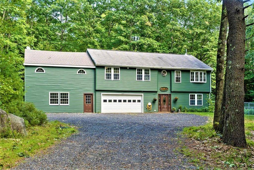 Phillipston, MA 01331,860 Royalston Rd