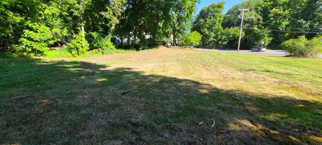 Grafton, MA 01536,51 N Main St