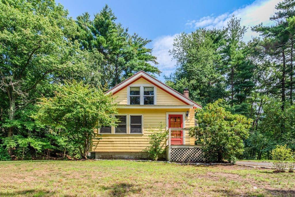 Sudbury, MA 01776,31 Lake Shore Drive