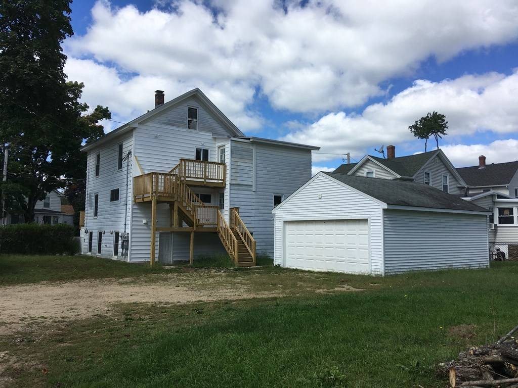 North Brookfield, MA 01535,44 Forest St