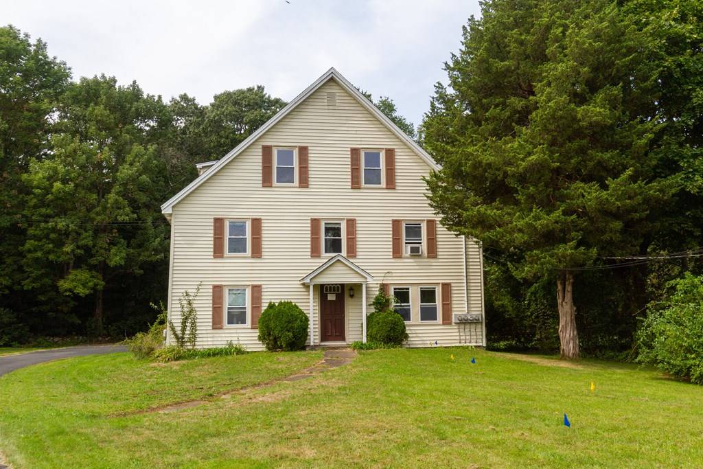 Easton, MA 02375,543 Turnpike Street