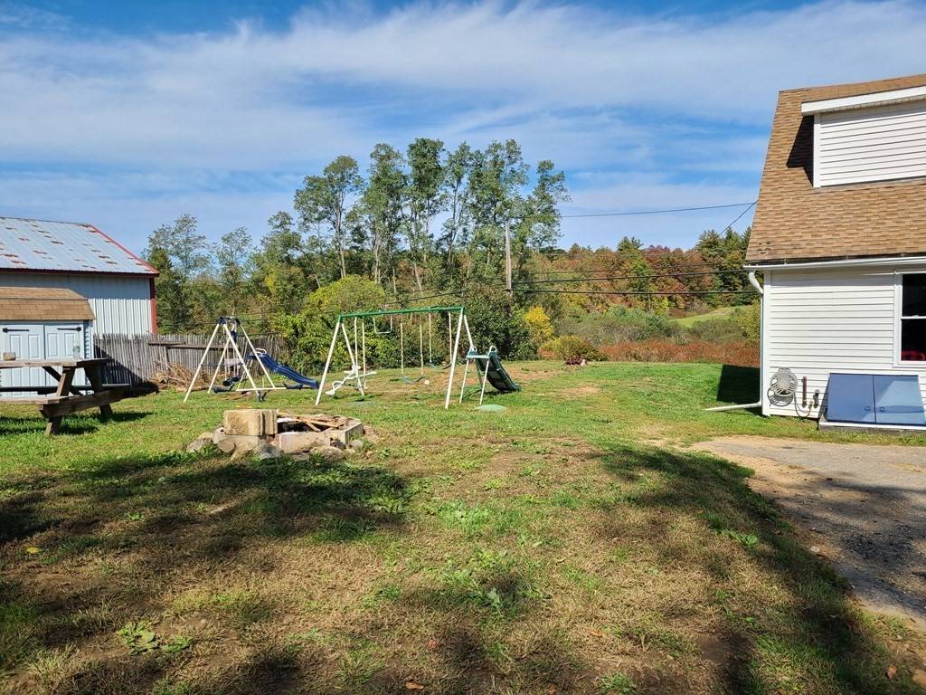 North Brookfield, MA 01535,78 W Brookfield Rd