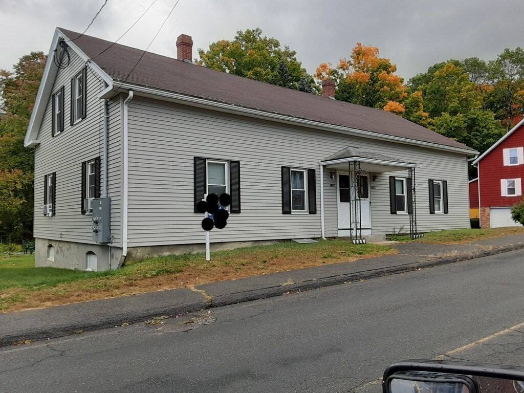 Warren, MA 01092,119 South St