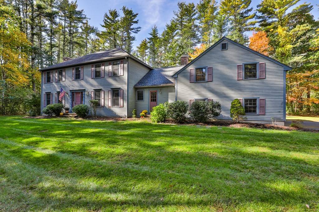 Boxford, MA 01921,18 Forest Lane