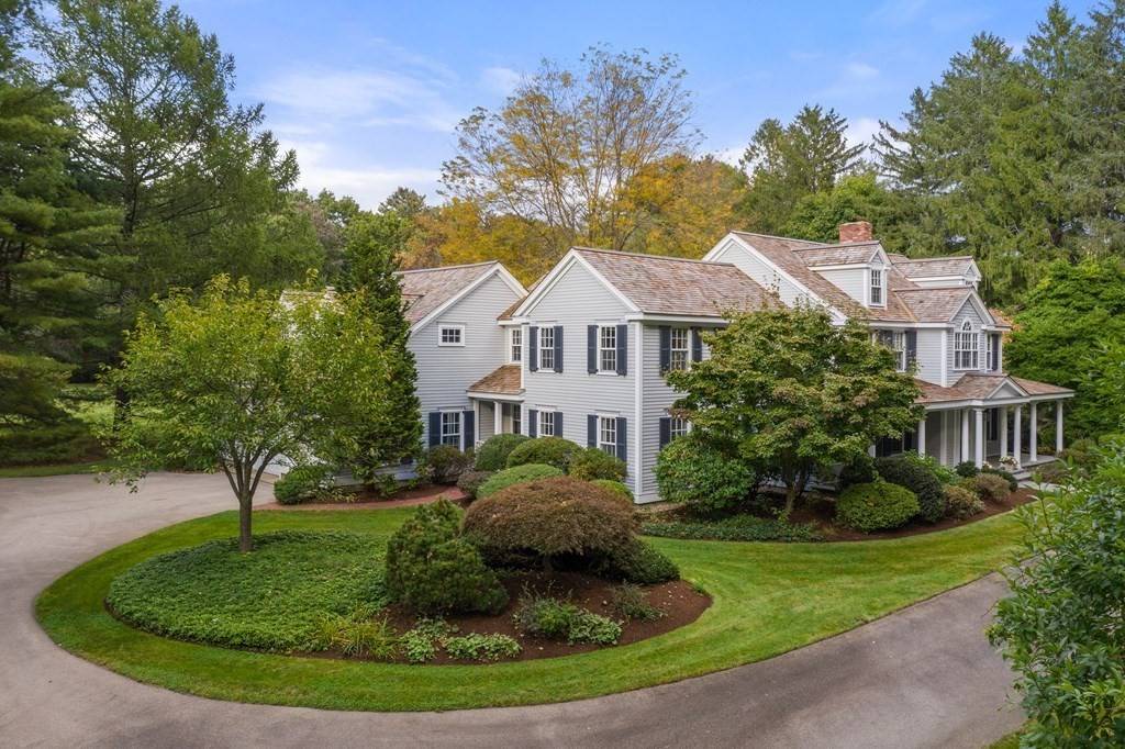 Hamilton, MA 01982,29 Cutler Rd